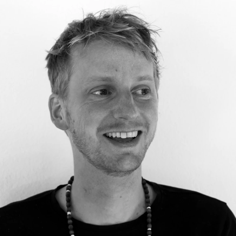 Profile shot of Johan Schuijt